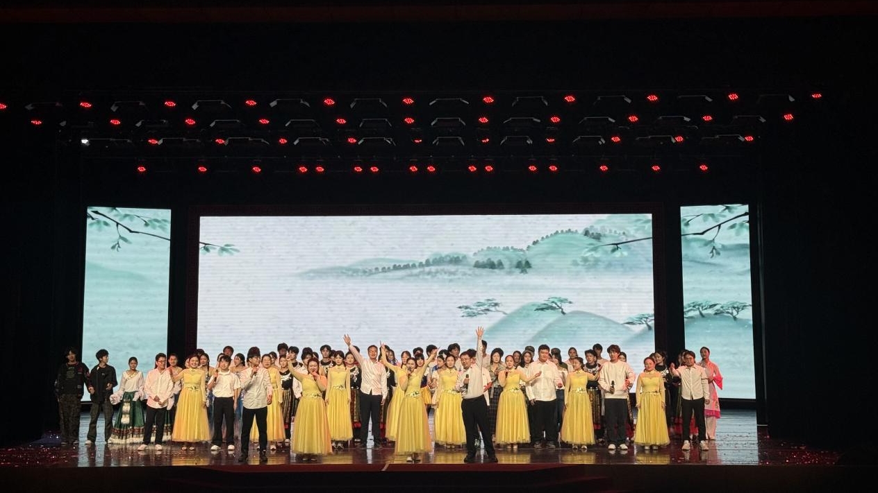 68df0d3420d15.jpg 4.jpg